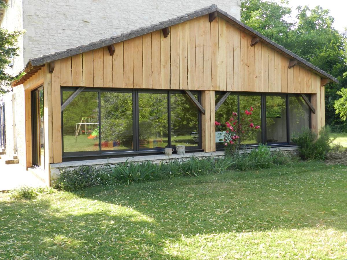 La Maison des Escargots Blanzay Exterior foto